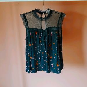 Floral lace tank top